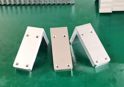 小黄片入口链接CNC零部件加工成本.jpg